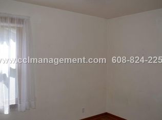 3925 Anchor Dr, Madison, WI 53714