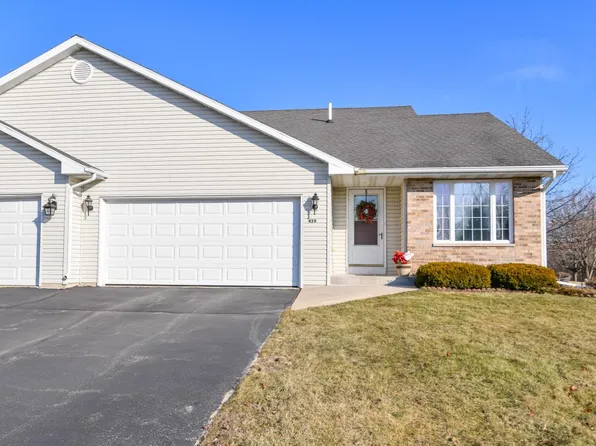 459 Fox LANE, Walworth, WI 53184