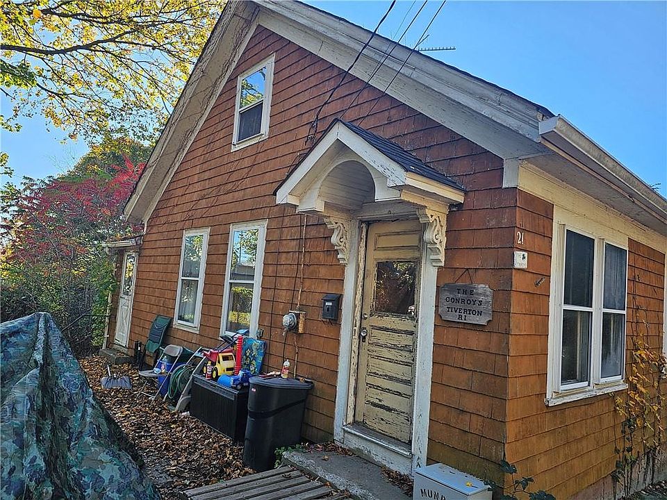 1st image of 21 Clair Ave
