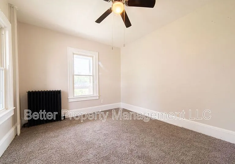 414-416 W Park Ave #3 — Photo 5
