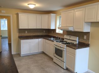 218 Hopkins Ave #2, Jersey City, NJ 07306