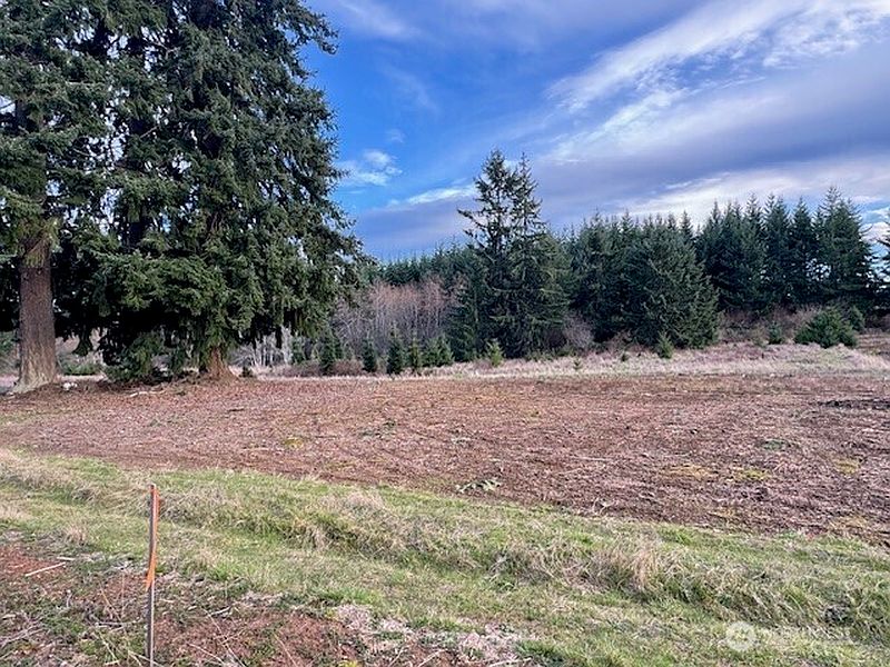 4th image of 3 Lot Brown Road