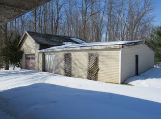 1275 Riley Rd, Caro, MI 48723