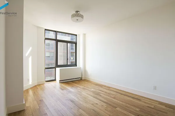 Rented by FirstService Realty (legacy) | media 4