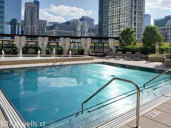 2nd image of 507 N Wells St #1315