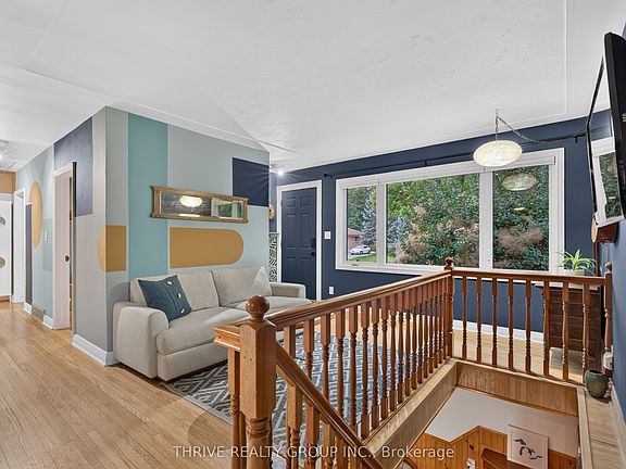 4th image of 190 Goddard Blvd