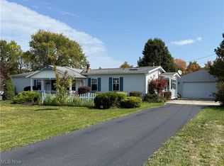 9511 Kile Rd, Chardon, OH 44024