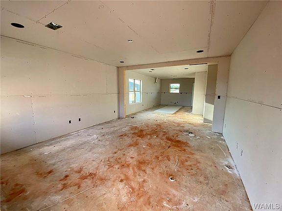 4th image of 170 Castlebar Cir #106
