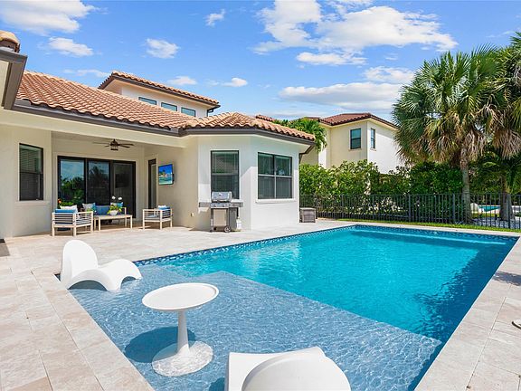 4th image of 8099 NW 115th Way