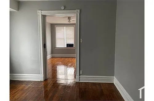 3215 Pulaski St #2W Photo 1