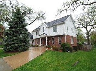 141 N Oak Ave, Bartlett, IL