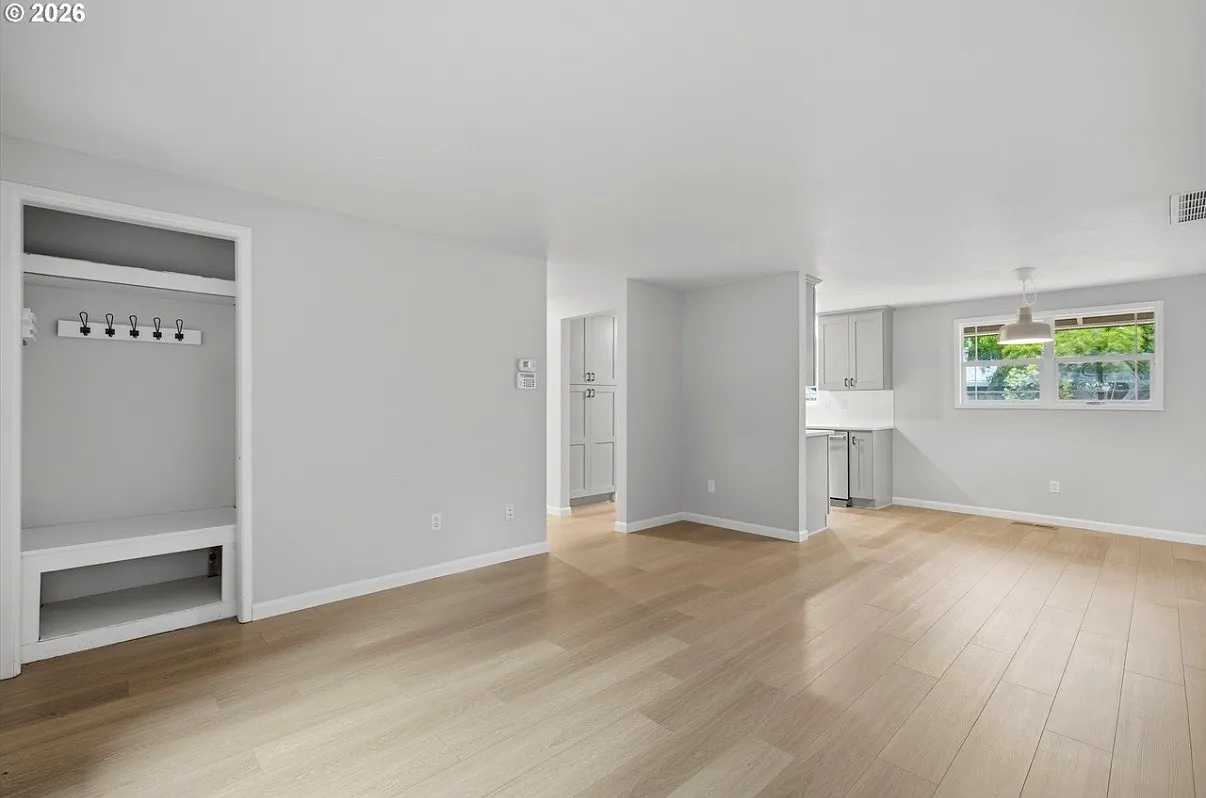 3 bed, 1152 sqft, $2,795 — Photo 1