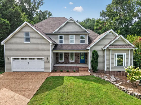 4942 Curtis Dr, Cookeville, TN 38506