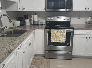 5860 43rd Ter N, Kenneth City, FL 33709