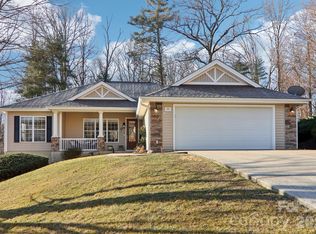 59 Eagle Chase Ln, Etowah, NC 28729