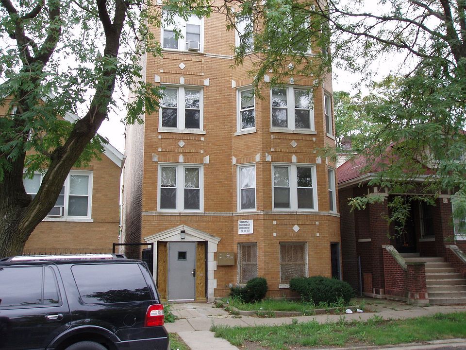 1st image of 1809 S Komensky Ave