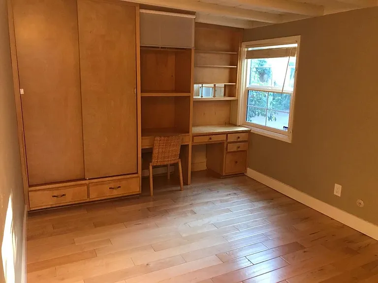 third bedroom / office