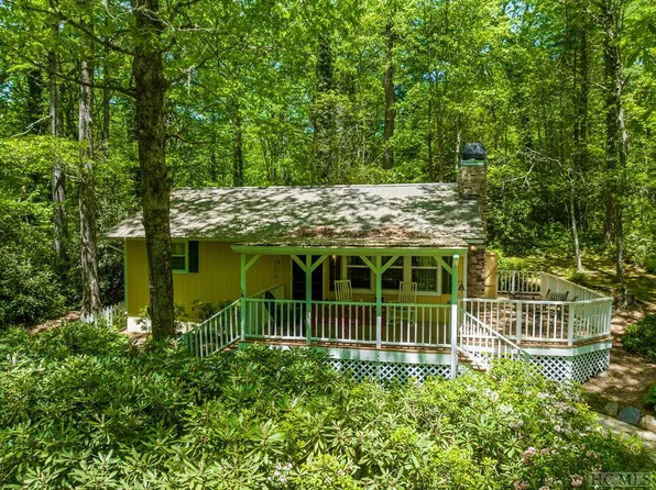 92 Hicks Road, Highlands, NC 28741