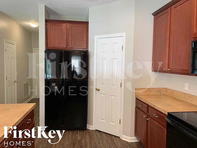 2831 Harvest Moon Dr — Photo 12
