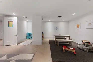 Rented by Nest Seekers International
