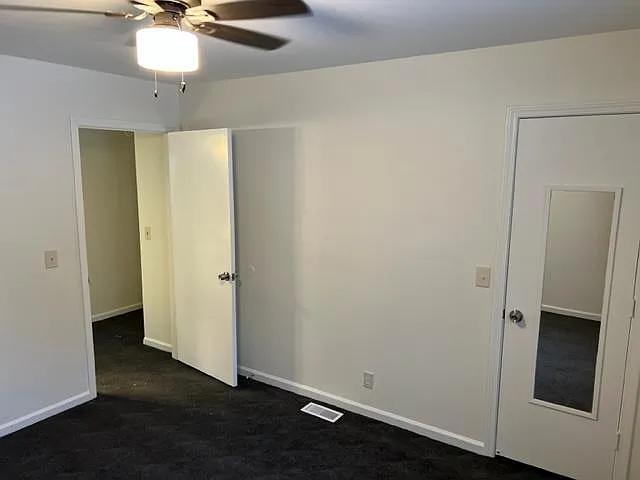 2835 Hillside Dr — Photo 7