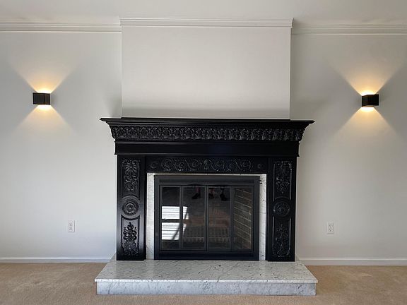 Living Room (freshly painted)