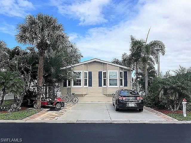 1st image of 1054 Silver Lakes Blvd