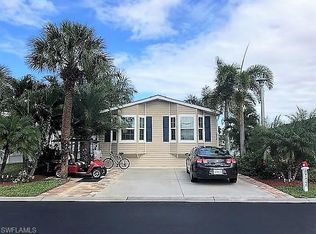 1054 Silver Lakes Blvd, Naples, FL 34114