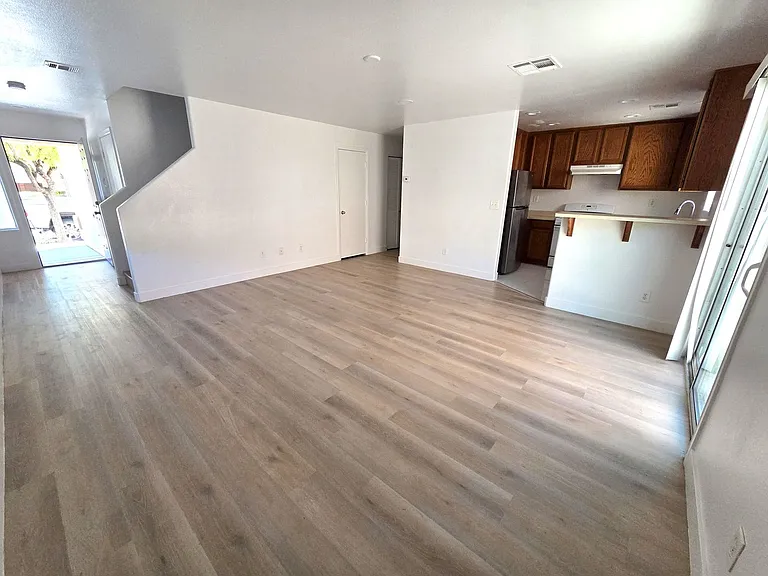 5034 Aesop Ave — Photo 4