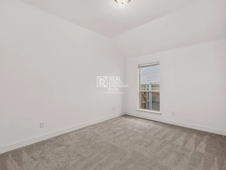 2933 Eccleston St — Photo 30