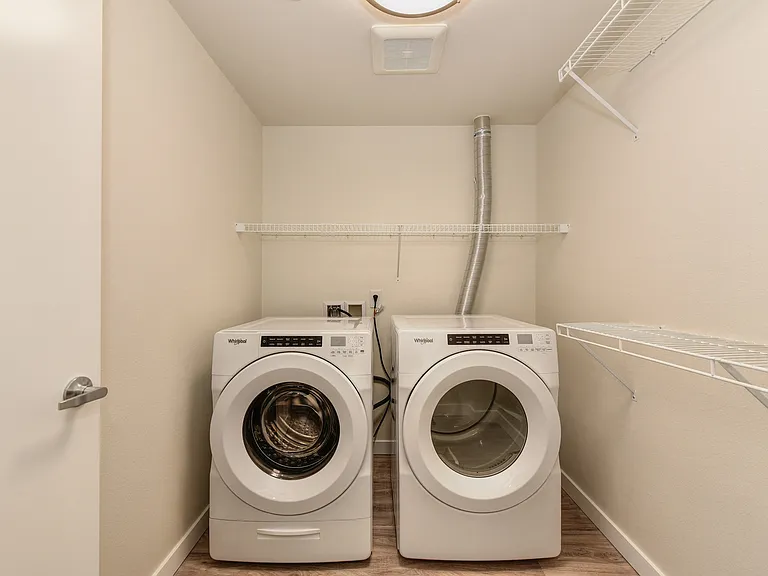 Avaya Ridge Apartments — Photo 12