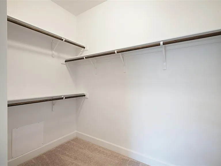 2910 Zach Scott St — Photo 15