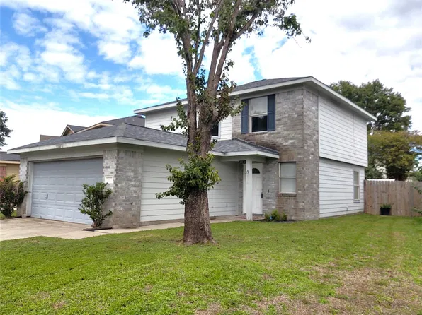 10802 Meadow Walk Ln, Houston, TX 77067