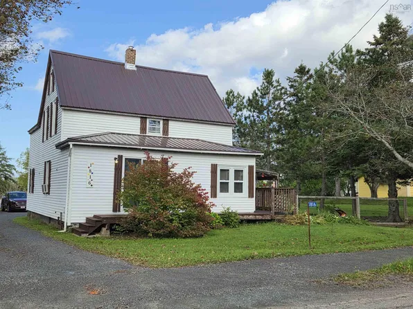 1816 Victoria St, Westville, NS B0K 2A0