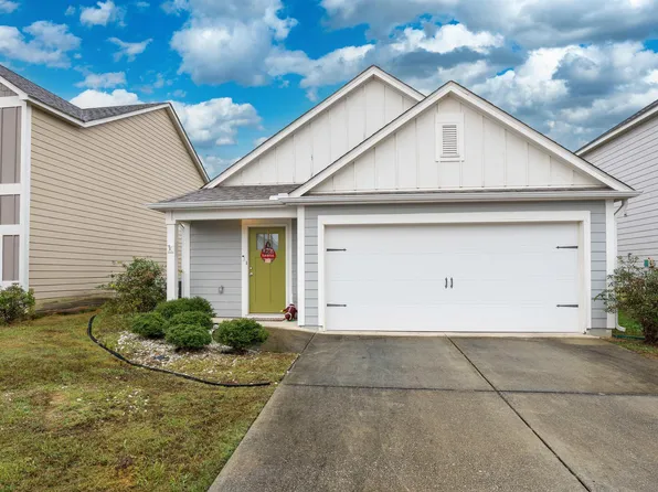 985 Hawthorn Ln, Odenville, AL 35120