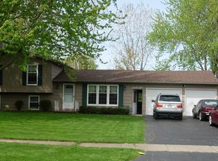23 Ponty Pool Cir, Rochester, NY 14616