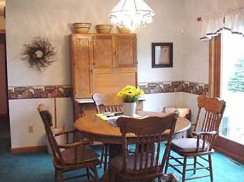 Ample room in dining area