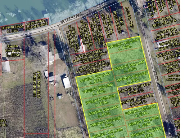 Goldfish Ln, Columbia, LA 71418