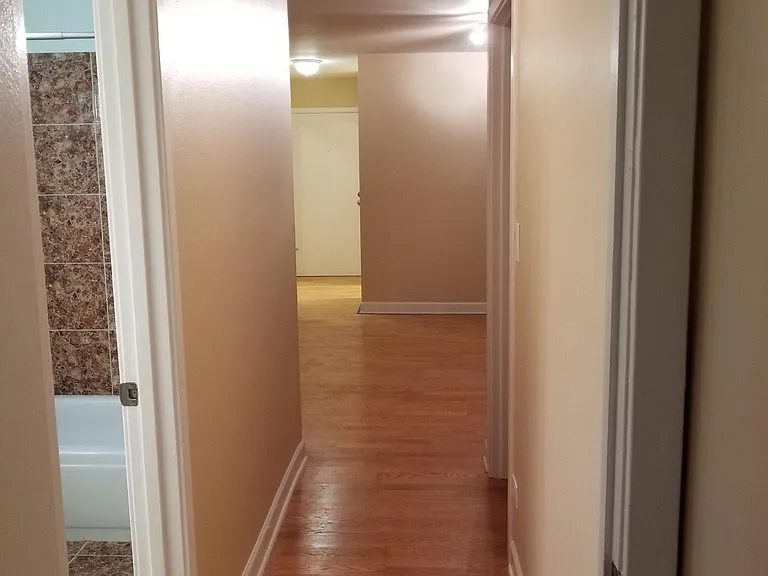 1806 Hemlock Pl #206 — Photo 6