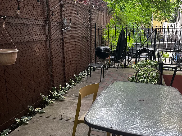 226 New York Ave #1 — Photo 13