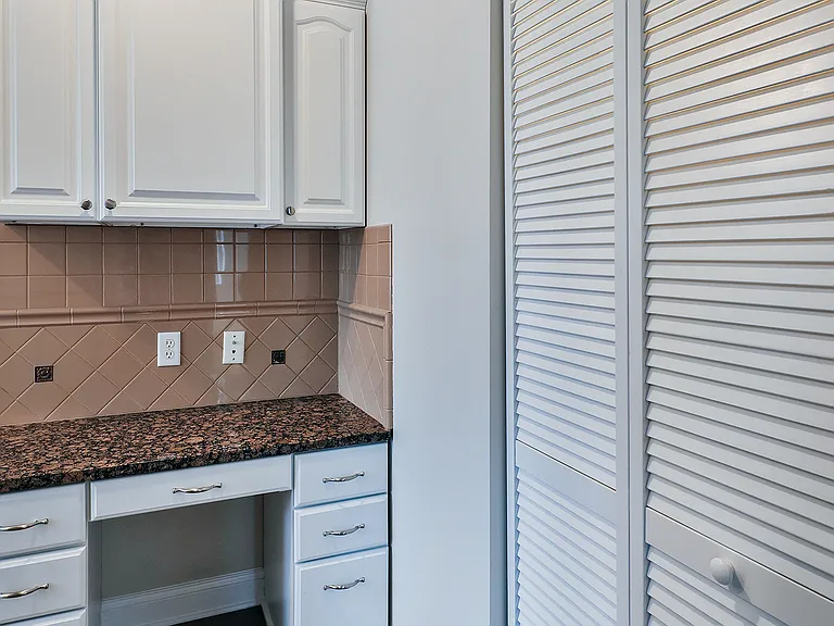 7556 Parkdale Ave #3 — Photo 10