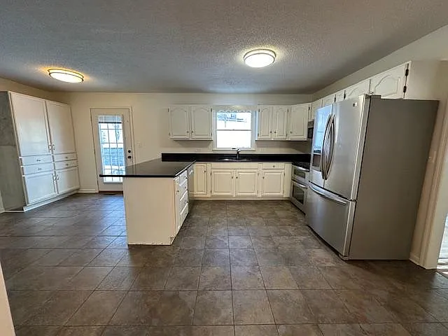 20155 Galen Dr — Photo 4