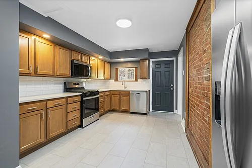 125 Southern Ave Photo 1