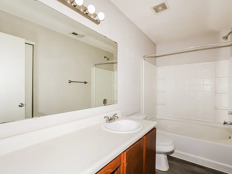 9205 Middlebury Way — Photo 11