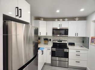 17000 NW 67th Ave APT 311, Hialeah, FL 33015