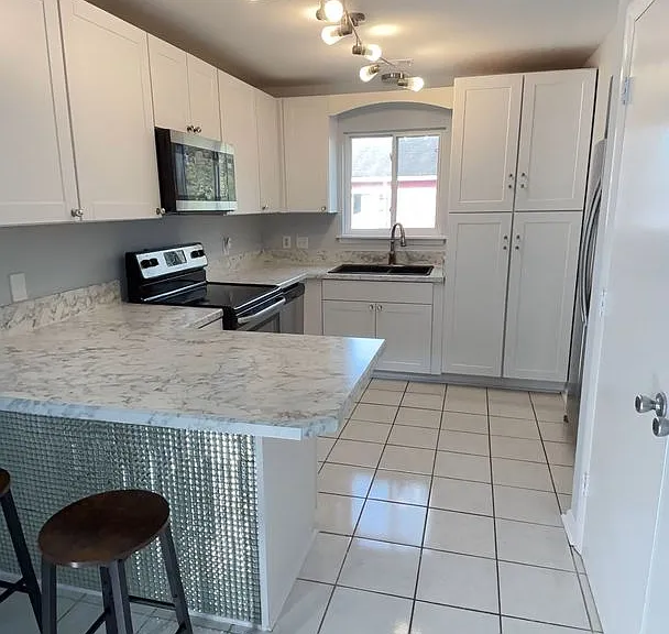 600 37th Ave N #207 — Photo 6