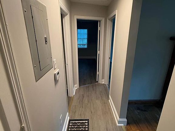 4th image of 8136 10th Ave S
