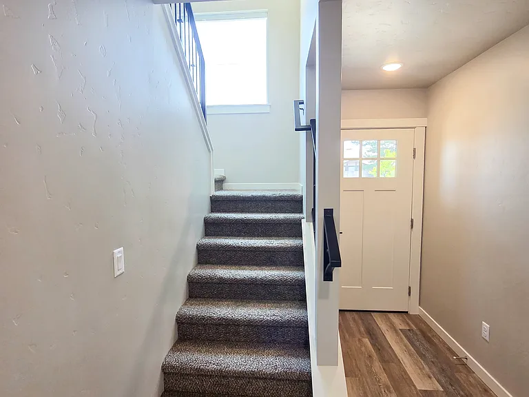 2953 N Maple Grove Rd — Photo 19