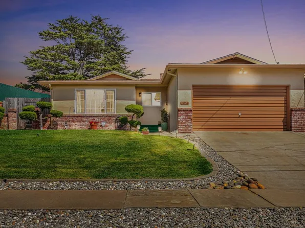 3054 Bayer Dr, Marina, CA 93933