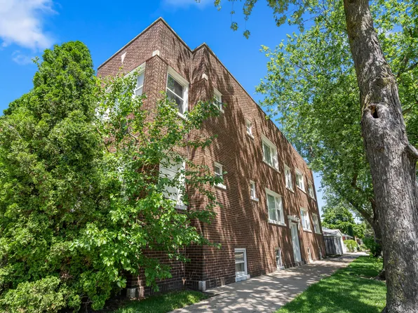 6501 Sinclair Ave #1F, Berwyn, IL 60402